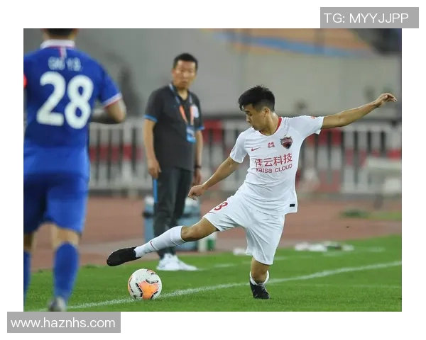 深圳足球队转型之路揭秘：从困境到崛起的奋斗历程与未来展望